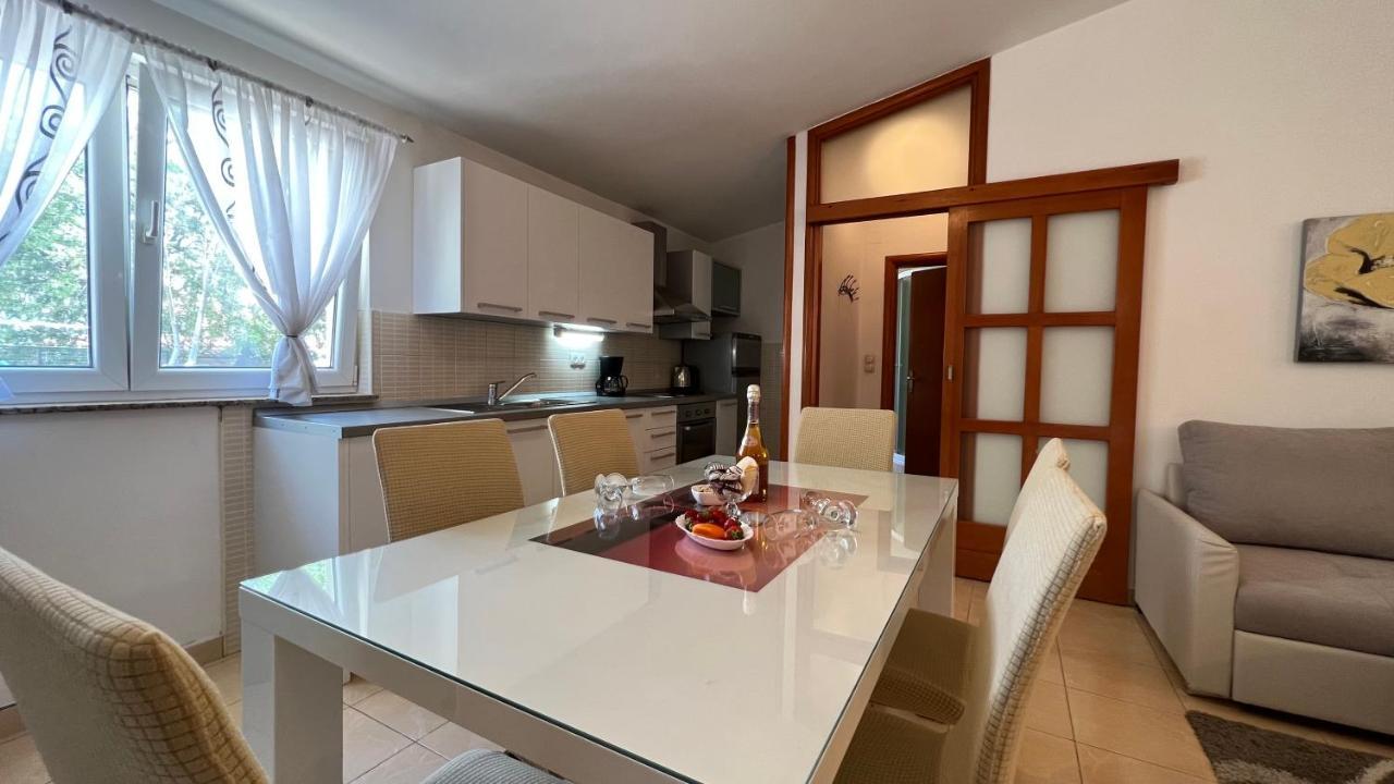 House Roca Apartment Vodice Ngoại thất bức ảnh