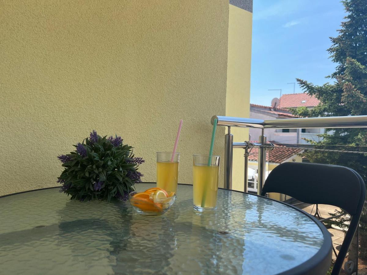 House Roca Apartment Vodice Ngoại thất bức ảnh