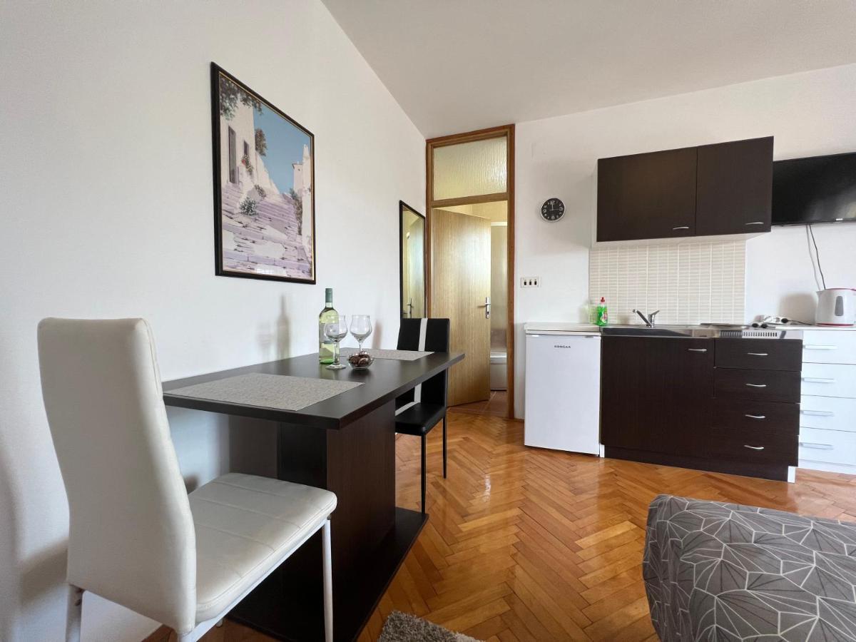 House Roca Apartment Vodice Ngoại thất bức ảnh